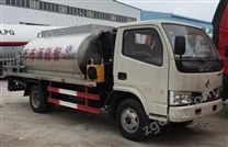 東風(fēng)福瑞卡智能型瀝青灑布車